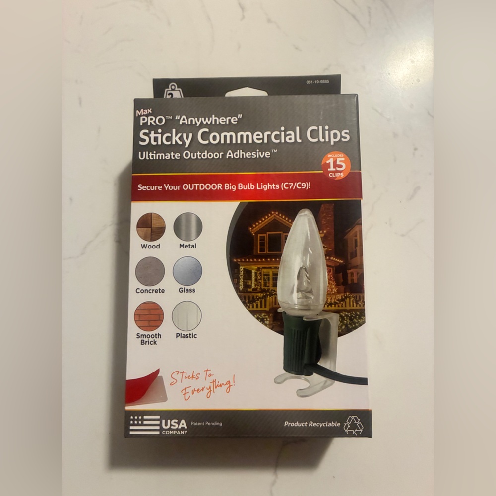 Max PRO “Anywhere” Sticky Commercial Light Clips – 15 Ct | C7/C9 | NEW